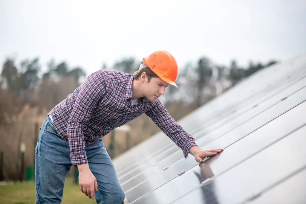 Benefits of Replacing Your Commercial Roof